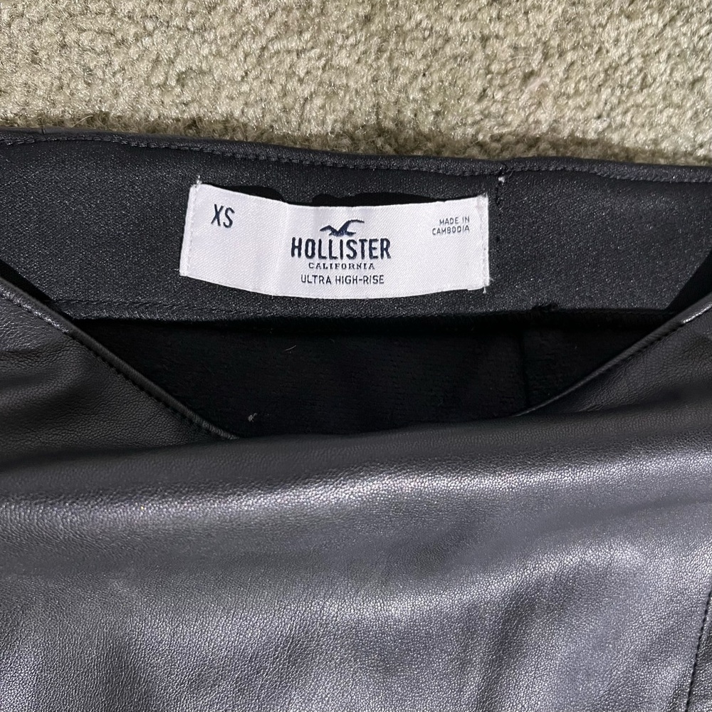 Hollister Faux Leather High Waisted Skirt - Picture 3 of 5